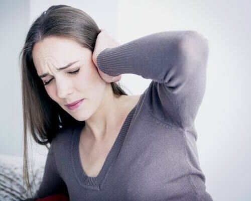 Что такое отит или воспаление уха